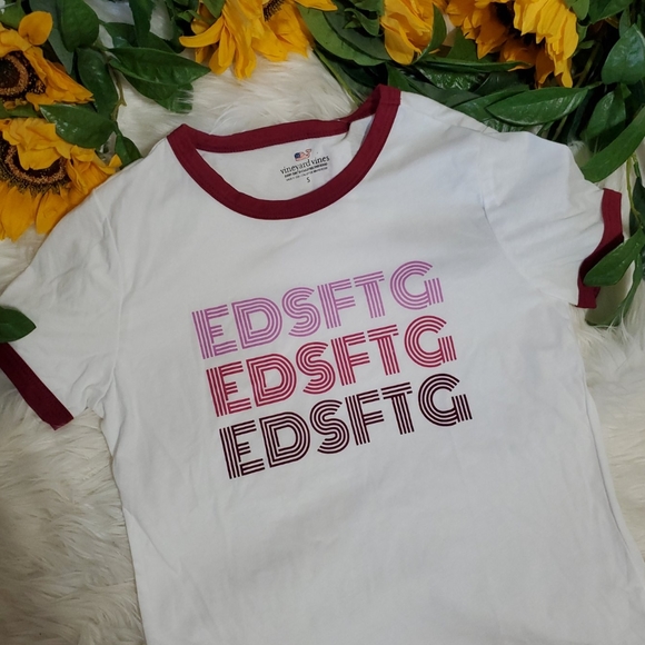 NWOT Vineyard Vines Stacked Slogan Tee - Picture 2 of 3